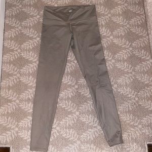 Alo Yoga Leggings